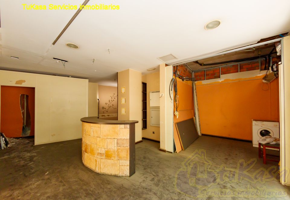 Local_comercial_en_el_centro_de_Sada_frente_a_2_calles__TUKASA_04
