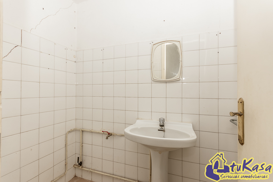 Local_comercial_en_venta_en_Mera_Oleiros_zona_playa_de_Mera_TuKasa-4